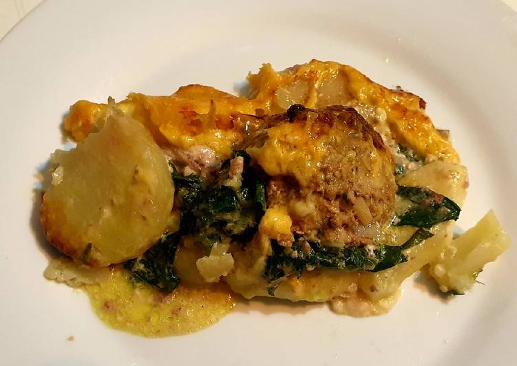 Simple Way to Prepare Any-night-of-the-week Cheesy Spinach, Meatball &amp; Potato Bake