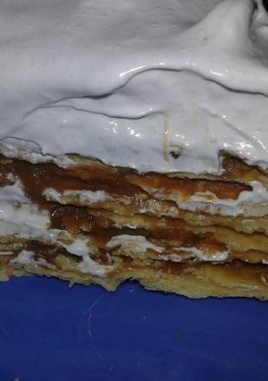 Una foto de Torta Rogel Casera