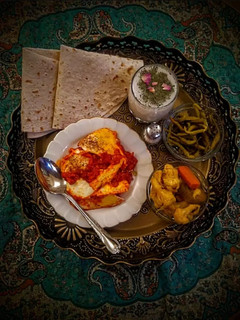 عکسی از دستور املت گوجه فرنگی 🍅🥚