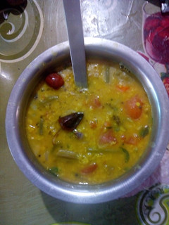 பொறித்த குழம்பு திருநெல்வேலி குழம்பு (Poritha kulambu recipe in tamil) செய்முறை முக்கிய புகைப்படம்
