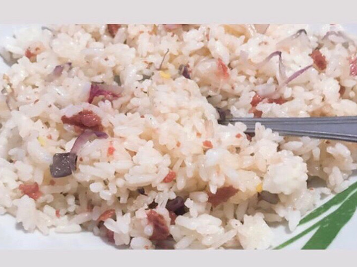 Bagaimana Menyiapkan Nasi Goreng Mentega yang Lezat