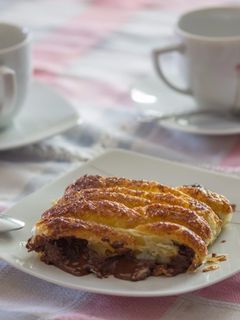 Una foto de Trenza de hojaldre de chocolate