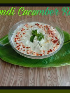 બુંદી કાકડી નું રાઇતું (Boondi Cucmber Raita Recipe In Gujarati) રેસીપી મુખ્ય ફોટો