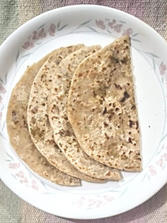 प्याज आलू पराठा (Pyaz aloo paratha recipe in hindi) रेसिपी मुख्य फोटो