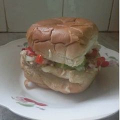 A picture of Beef burger.