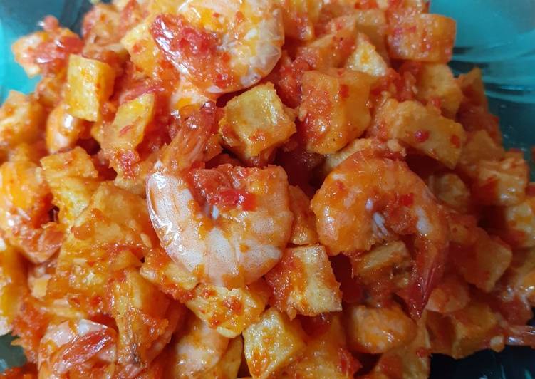 Langkah Mudah untuk Membuat Kentang balado udang Anti Gagal