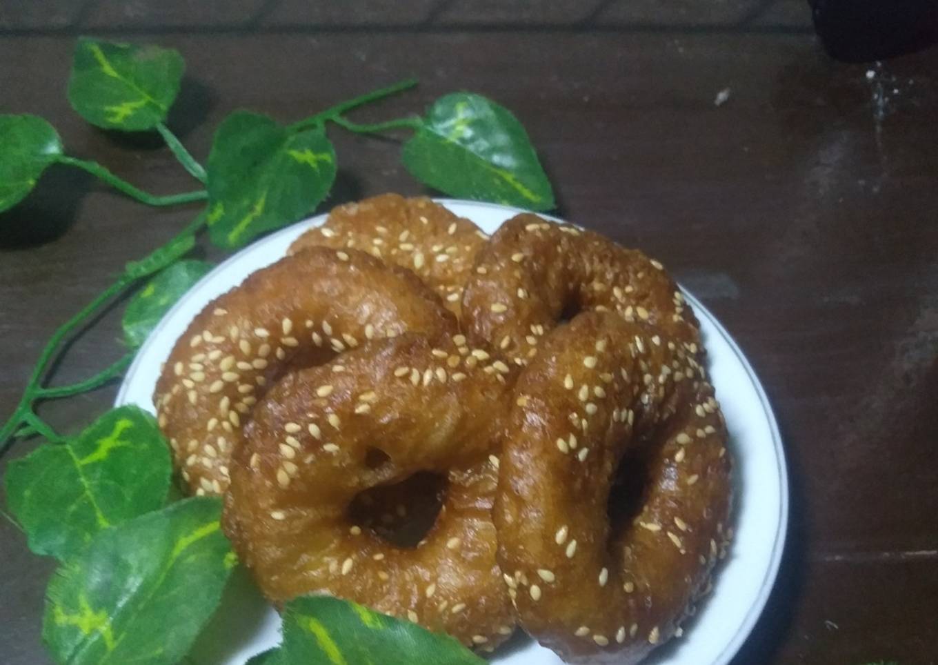 Kue cincin aroma wijen