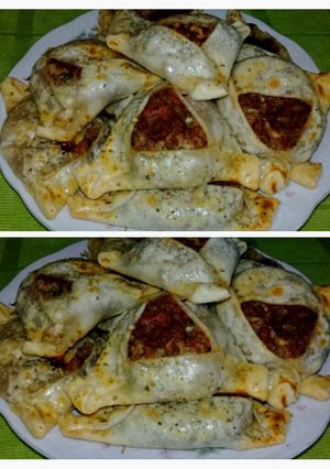 Una foto de Mis empanadas Árabes de carne...😋❤🌷