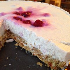A picture of Cherry Casheesecake.