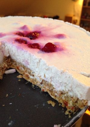A picture of Cherry Casheesecake.