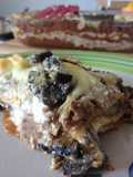 Lasaña de boloñesa y callampas secas a la crema
