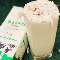 Banana coconut smoothie A picture of Banana coconut smoothie.