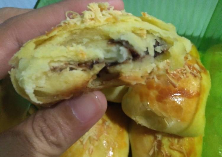 Anti Ribet, Membuat Bolen pisang coklat keju simple bahannya Yang Enak