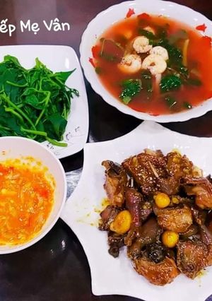 Hình của món Bữa cơm gia đình.
