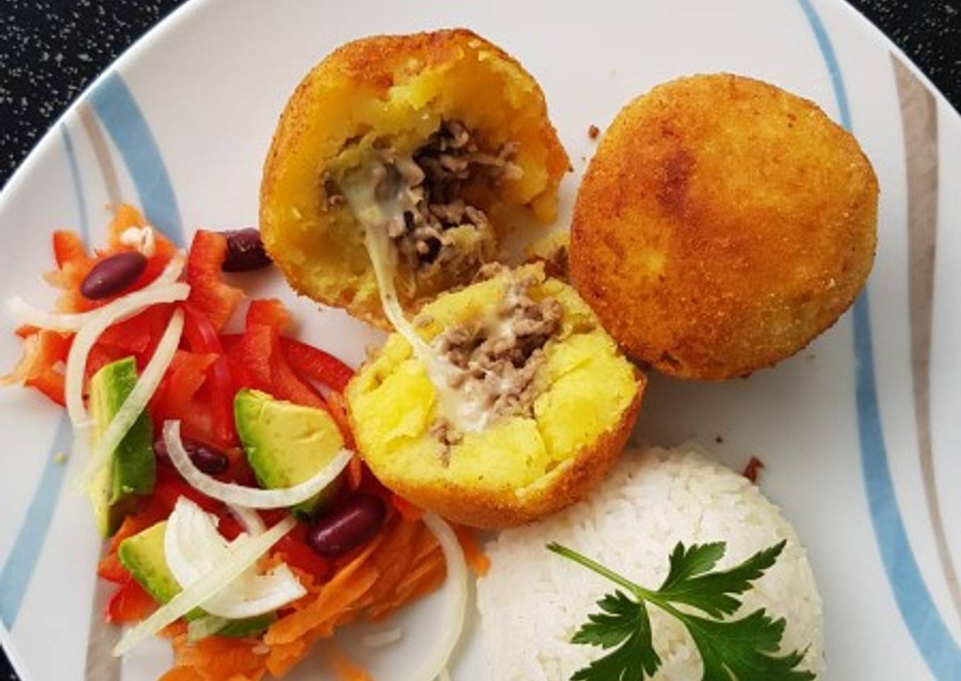 Papas/ patatas rellenas