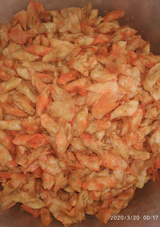 Foto resep Keripik lumpia balado enak dan simple