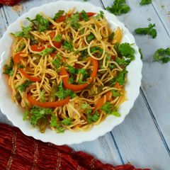 A picture of Hakka Noodles.