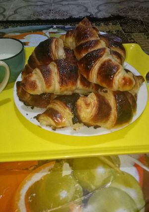 صورة لوصفة كرواصون بالعجينة المخمرة