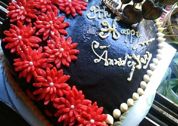 Recipe of Perfect Anniversary chocolate vanila cake