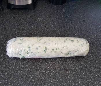 Update, Serving Recipe Blue cheese chive butter log Savory Delicious