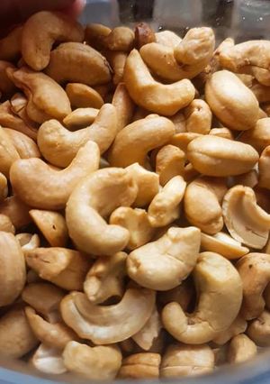 Foto resep Kacang mede goreng gurih