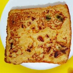 A picture of Bread toast with besan batter.