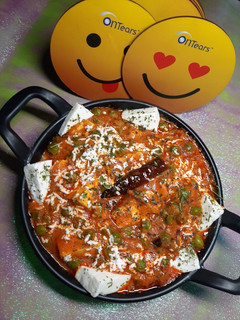 रेस्टोरेंट स्टाइल मटर पनीर (Restaurant style Matar Paneer recipe in Hindi) रेसिपी मुख्य फोटो