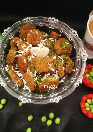 मटर के चटपटे गट्टे (Matar ke chatpate gatte recipe in Hindi) रेसिपी मुख्य फोटो
