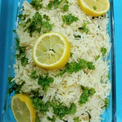 A picture of Cilantro and lemon rice pulao.