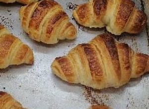 Una foto de El mejor croissant que preparaba mi mamá