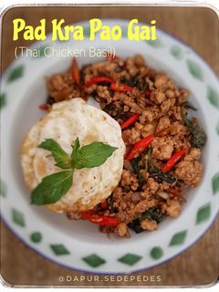 Foto resep Pad Kra Pao Gai (Thai Chicken Basil)