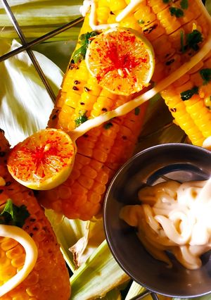 मक्खन भुट्टा (makhan bhutta recipe in Hindi) रेसिपी मुख्य फोटो