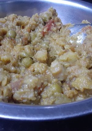 मसाला खिचड़ी (masala khichdi recipe in Hindi) रेसिपी मुख्य फोटो