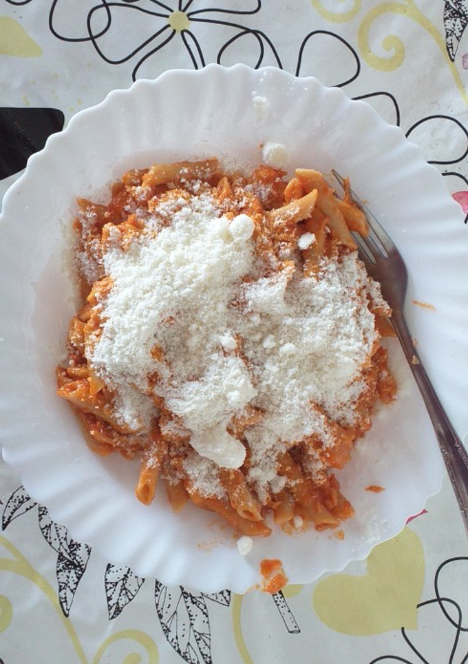 Una foto de Macarrones integrales con atún