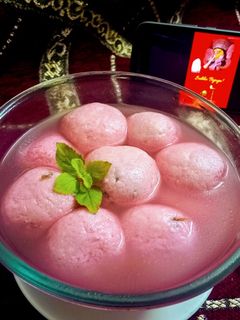 গোলাপ রসগোল্লা (golap rasogolla recipe in Bengali) রেসিপির প্রধান ছবি