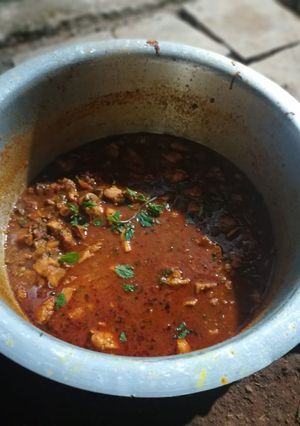 A picture of Spicy chicken pulsu.