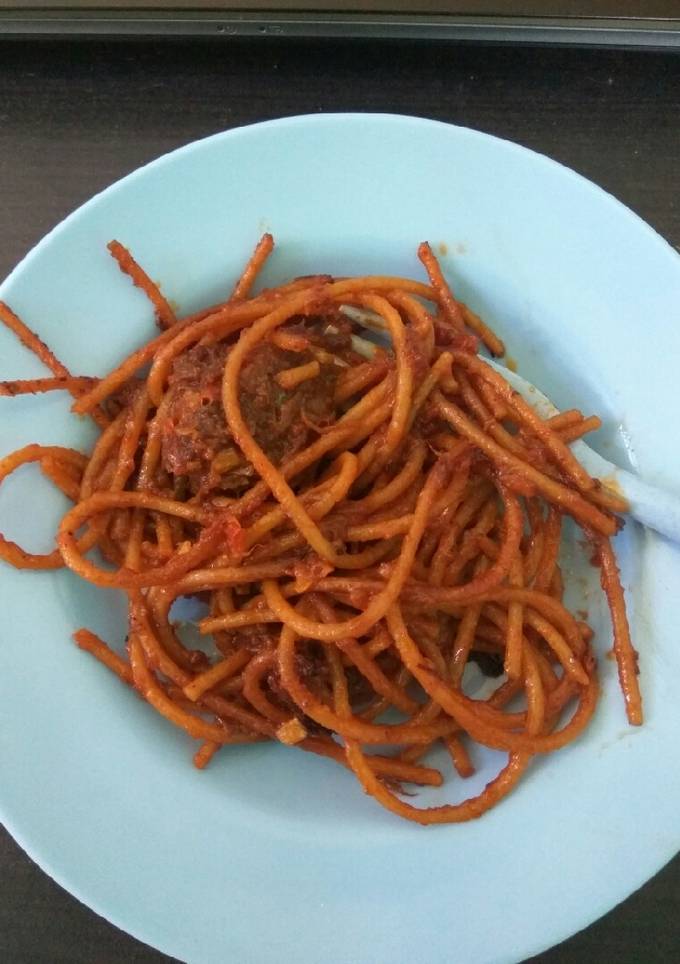 Spaghetti Rendang Resep Spaghetti wholemeal saus rendang oleh Raissa Githa Arshinta - Cookpad