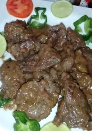 صورة لوصفة لحمة بالصوص البني