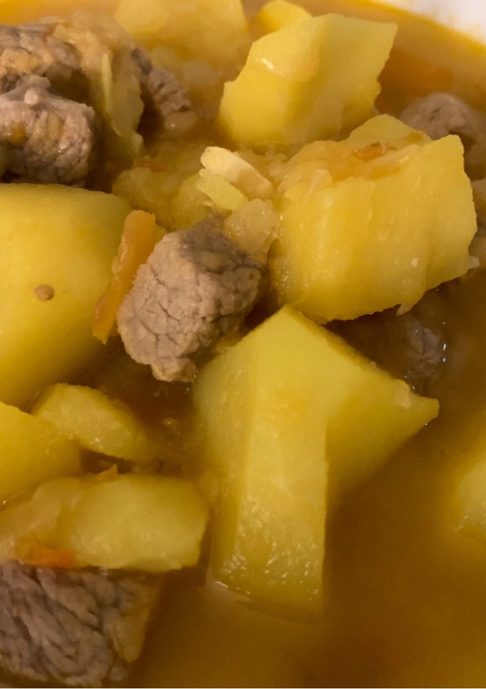 Una foto de Estofado en thermomix rápido