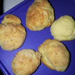 Una foto de Scones de queso fácil y rápido