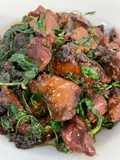 เครื่องในไก่ผัดใบกะเพรา