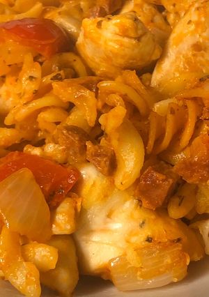 A picture of Gluten free chicken and chorizo pasta bake.