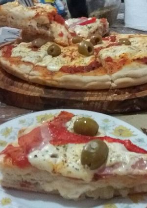 Una foto de Variedad de pizza rellena