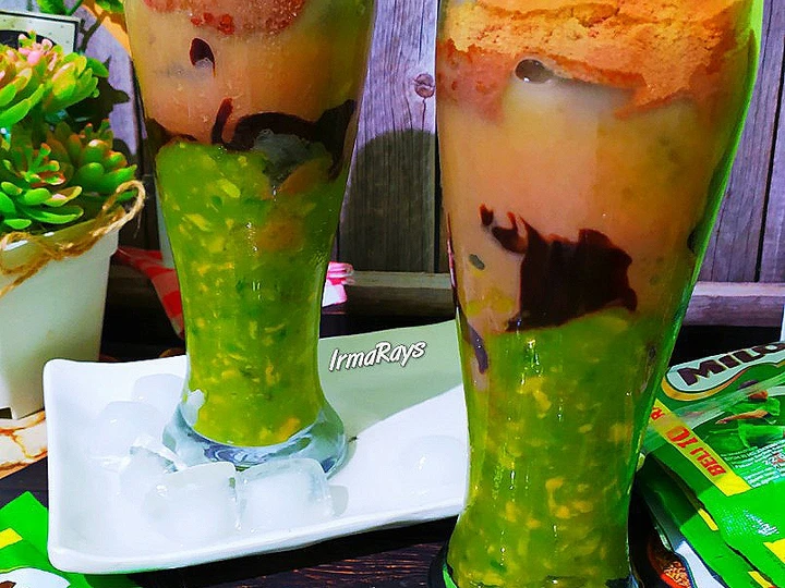 Cara Gampang Membikin Resep Alpukat Kocok Milo yang  Bikin Ketagihan Anti Ribet, Uenak Banget