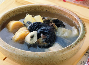 [干貝烏骨雞湯]  補血補氣~增強免疫力~ 的食譜成品照片