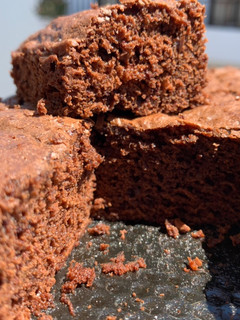 Una foto de Brownie esponjoso