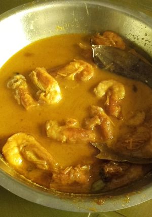 A picture of Prawn malai curry.