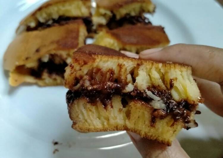 Martabak Manis