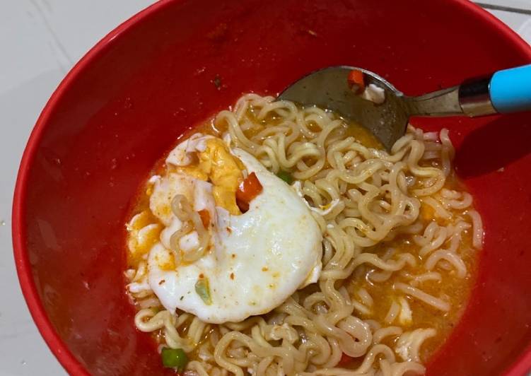 Cara Gampang Membuat Indomie kuah pedas yang Lezat Sekali
