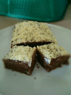 Foto resep Cake Pisang Cokelat praktis (no mixer/blender)